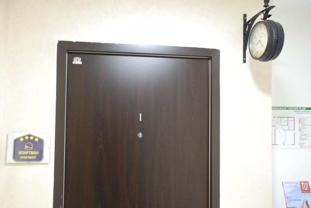 Franstal Apartments Belgrado Quarto foto