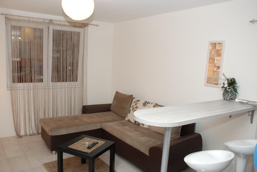 Franstal Apartments Belgrado Quarto foto